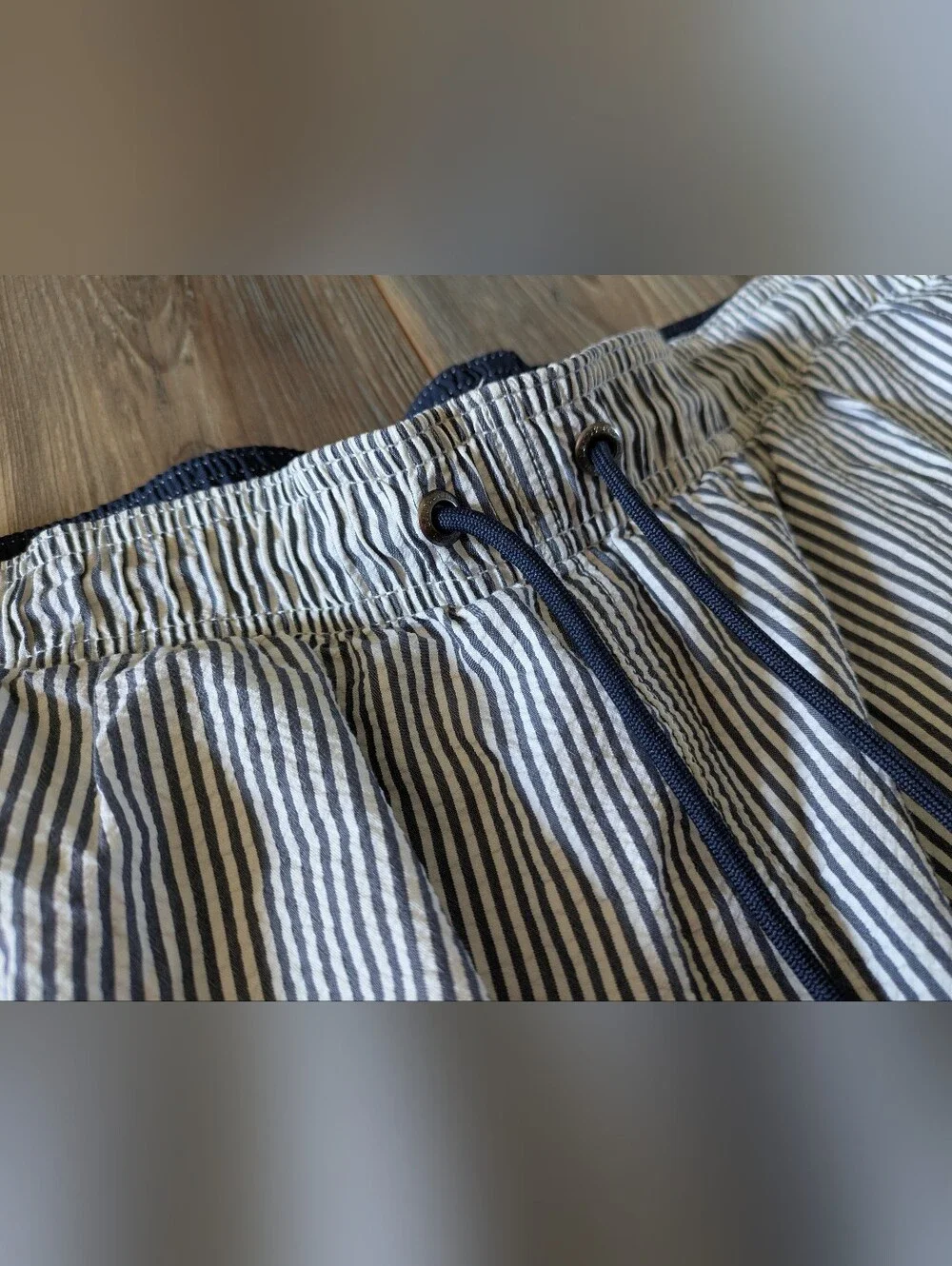 Lands End Blue & White Striped Pocketed Swim Trunks Shorts Mens XL 40-42